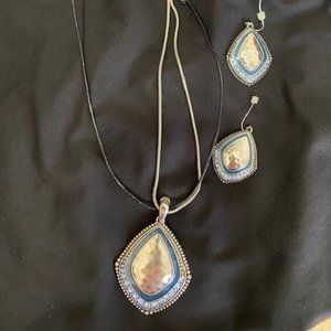 Good To Go Necklace & Earring Set